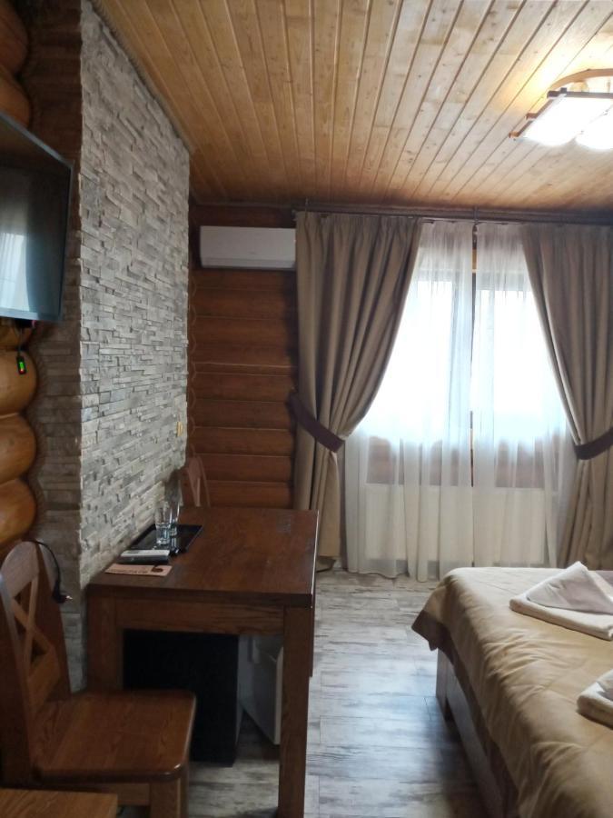 Viking Hotel Bukovel Eksteriør billede