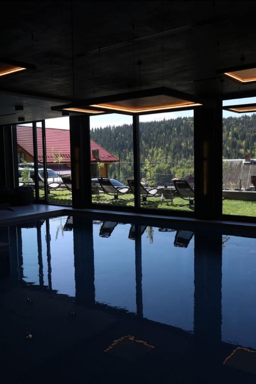 Viking Hotel Bukovel Eksteriør billede